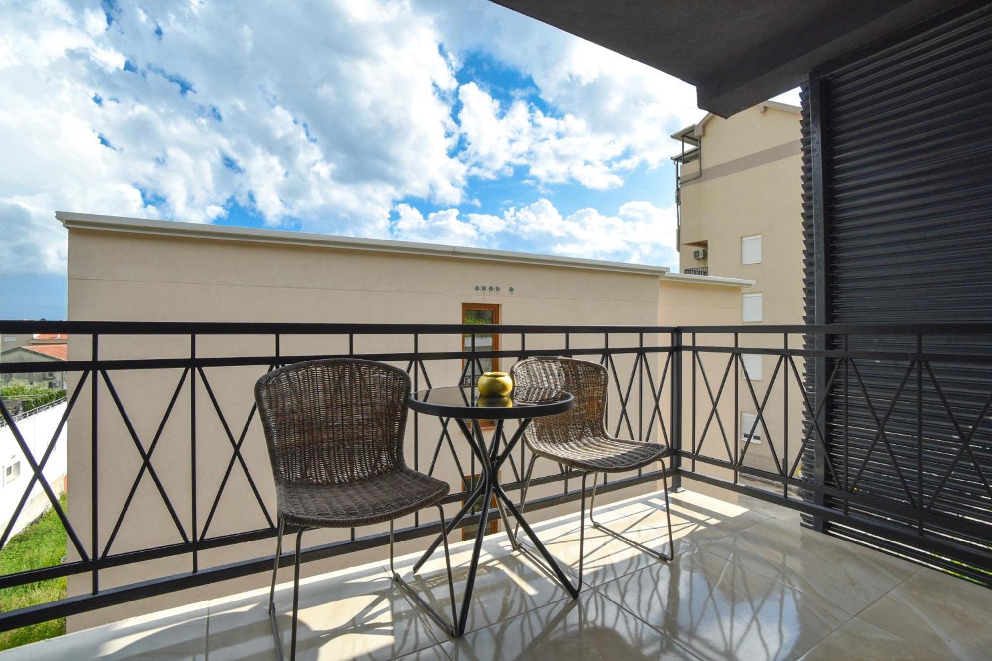 Misisuone Apartments Budva Bilik gambar